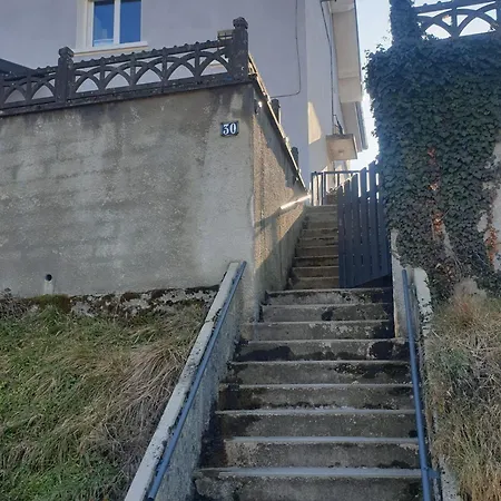 Au Pied De La Foret ! Oyonnax