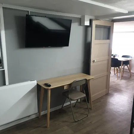 Au Pied De La Foret ! Guest house 3*